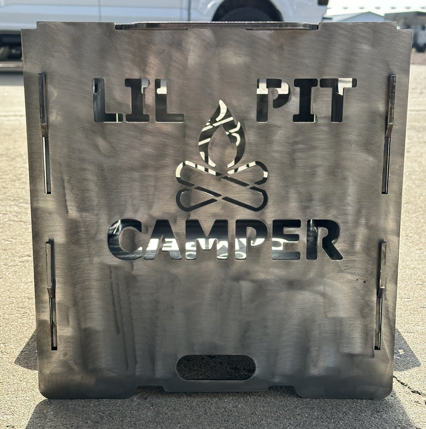 LIL CAMPER Fire Pit