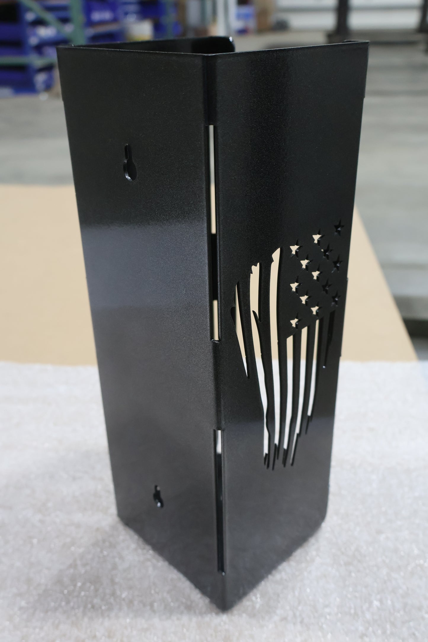 Tattered Flag Can Cooler Holder